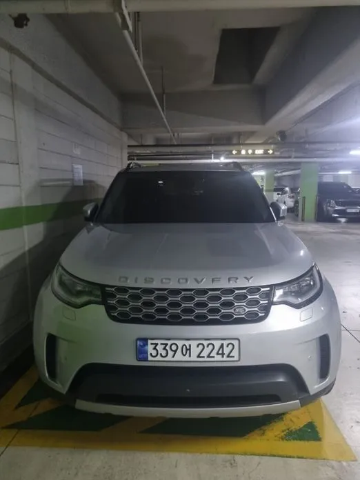 Land Rover Discovery — фото 1