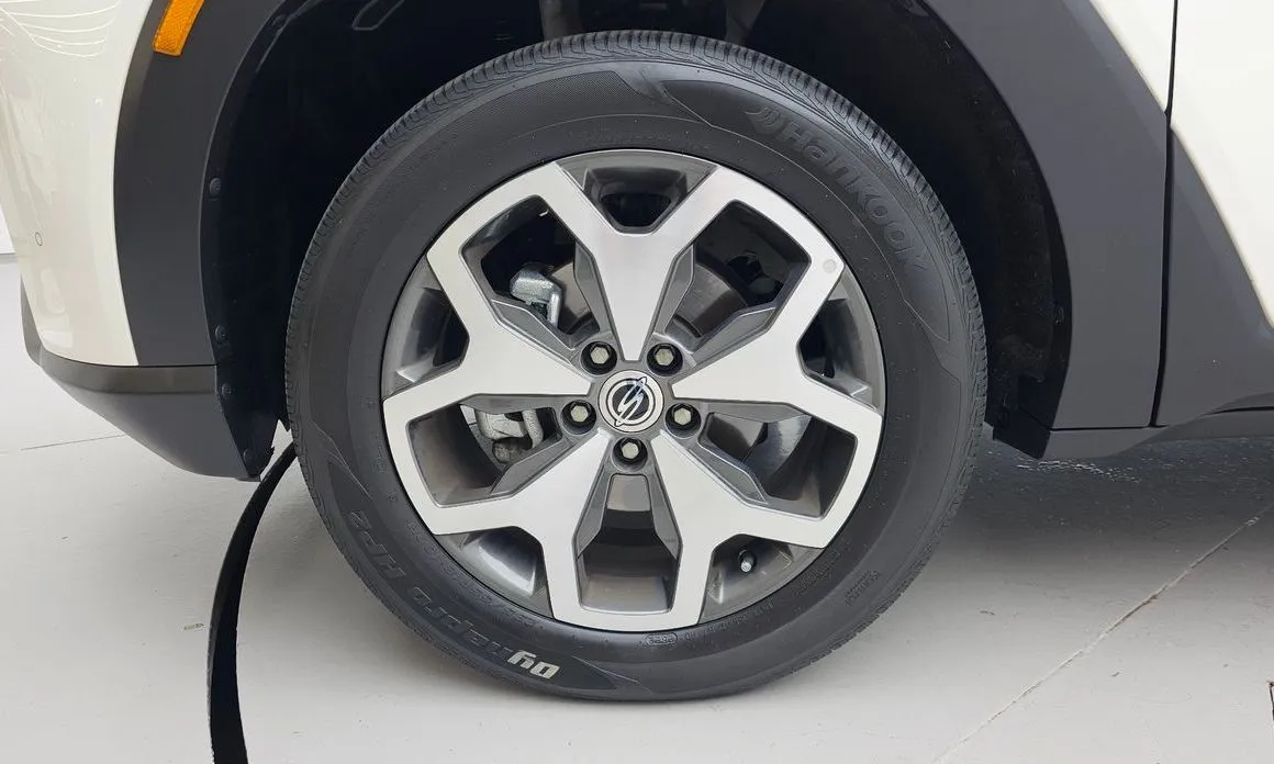 KG Mobility (Ssangyong) Torres — фото 4