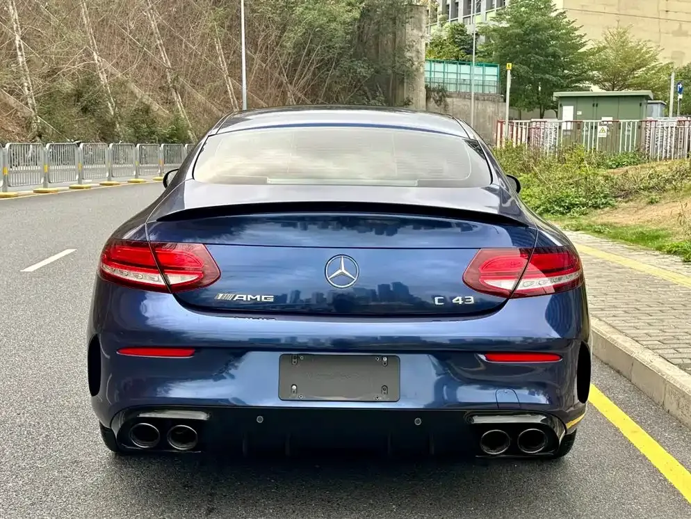 Mercedes-Benz C-Class AMG — фото 9