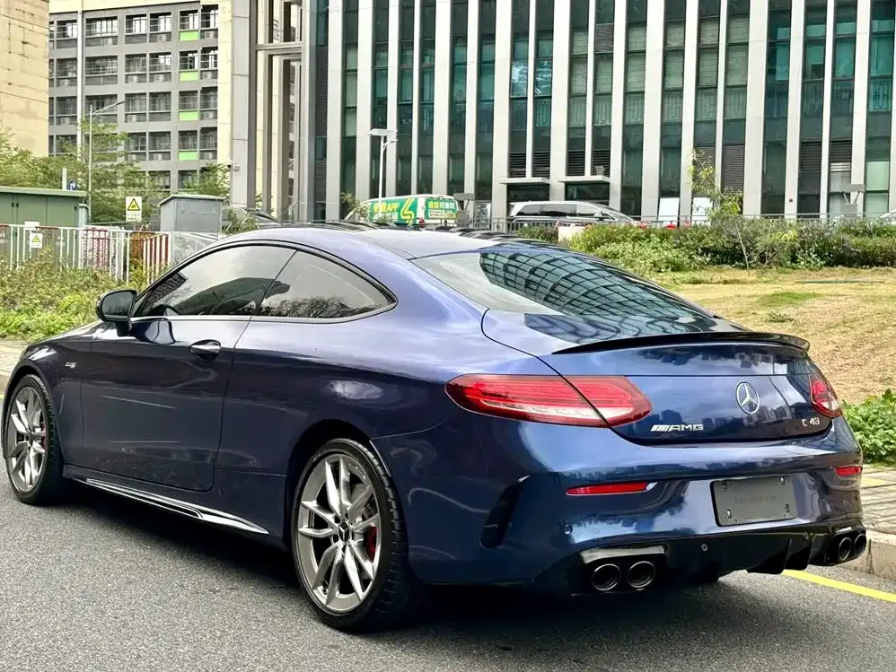 Mercedes-Benz C-Class AMG — фото 6