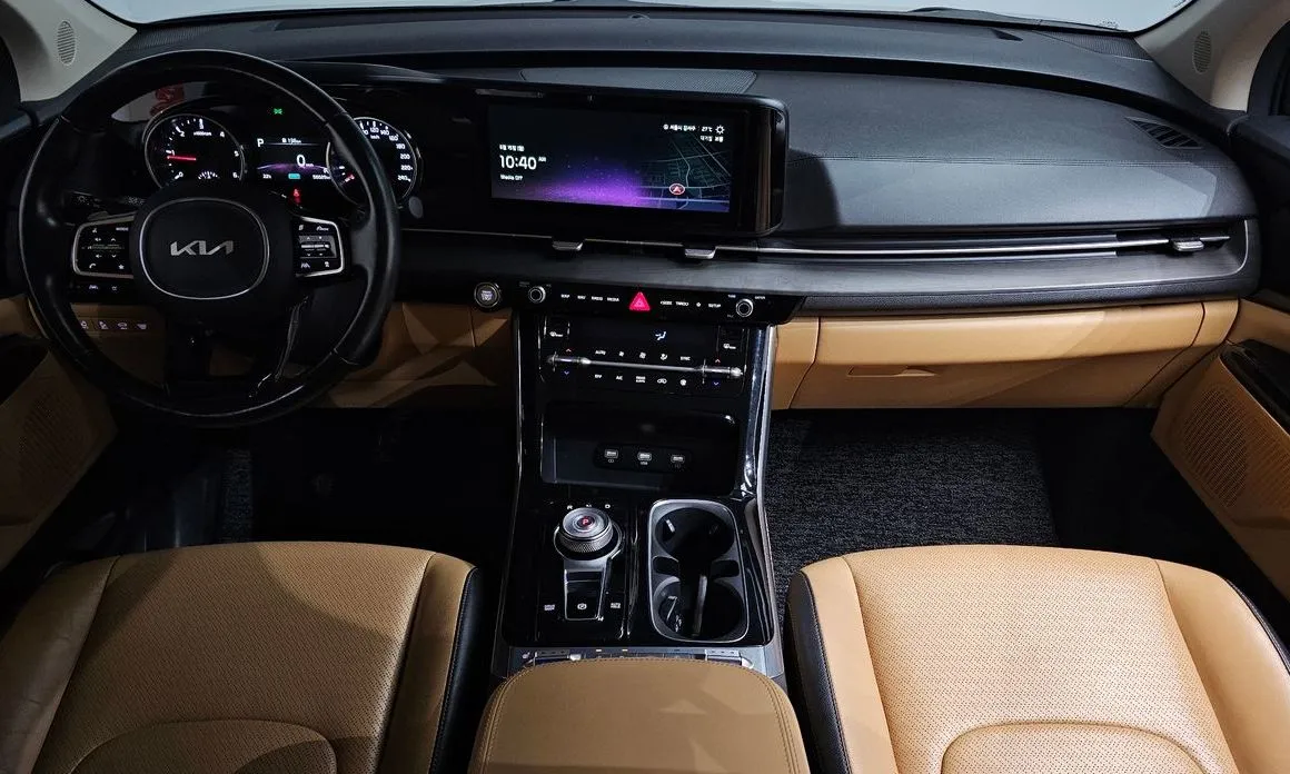 Kia Carnival — фото 9