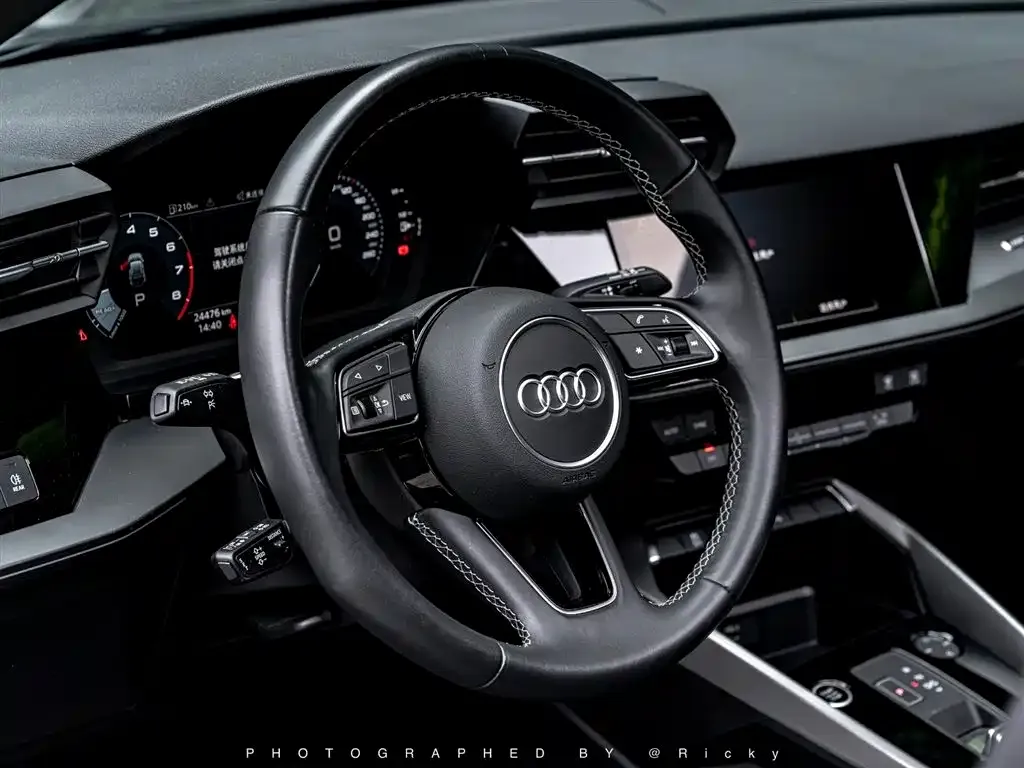Audi A3 — фото 9