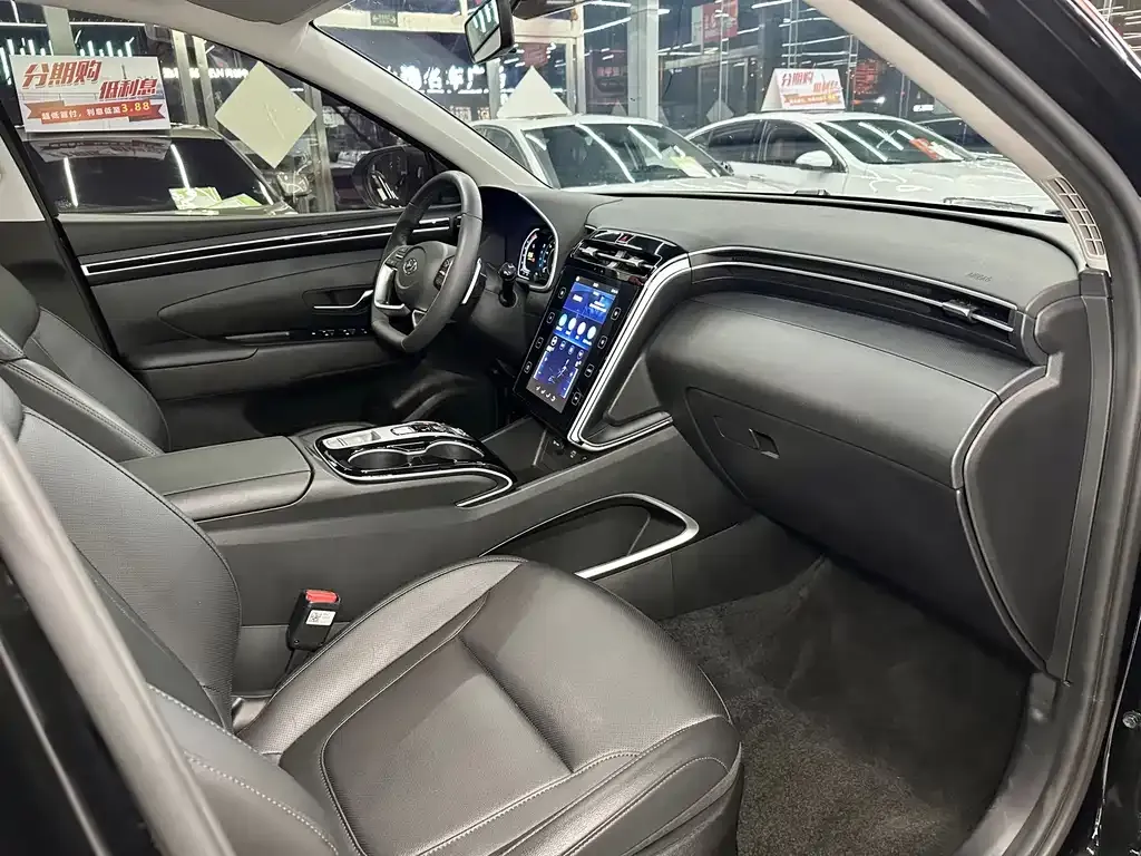 Hyundai Tucson — фото 2