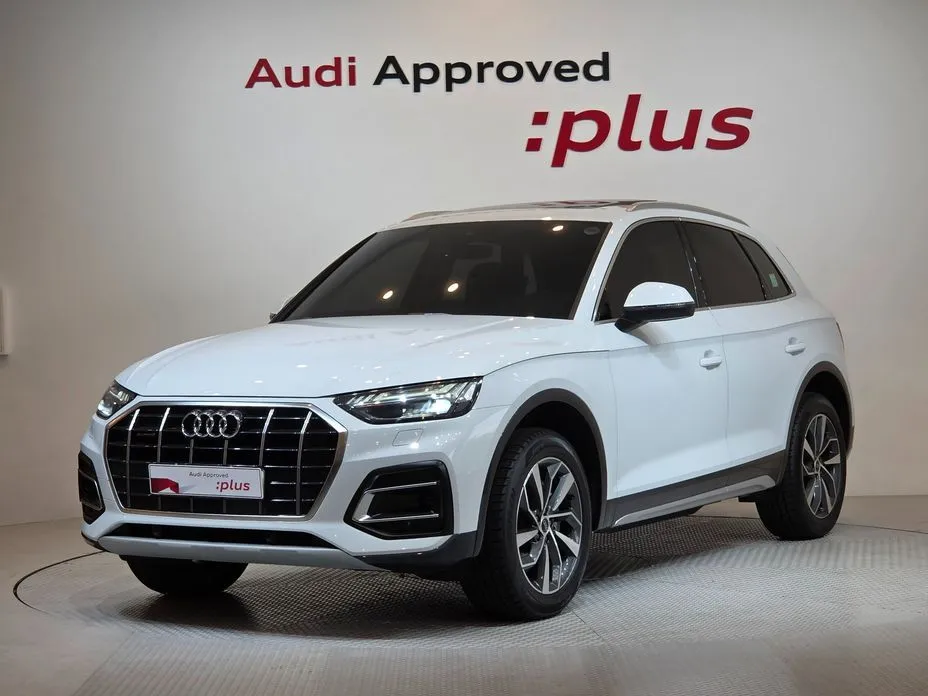Audi Q5 — фото 1