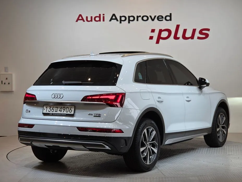 Audi Q5 — фото 6