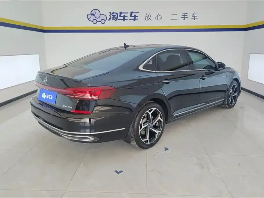 Volkswagen Passat — фото 8