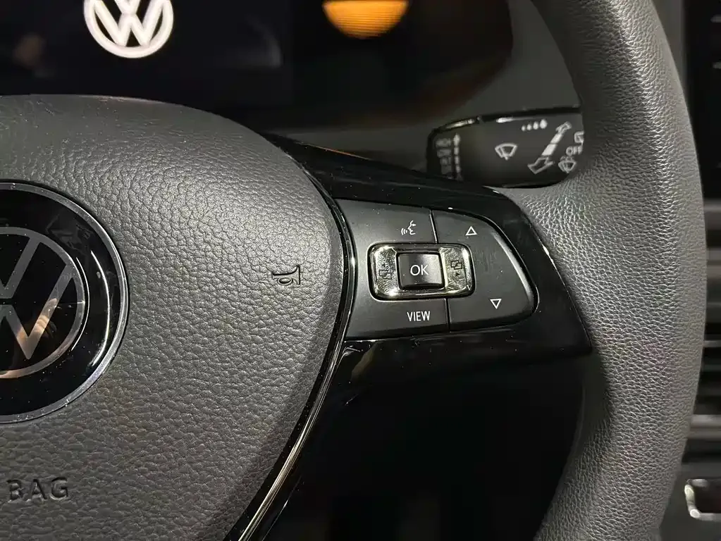 Volkswagen Tharu — фото 10