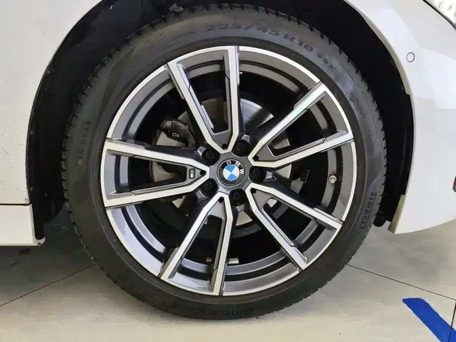 BMW 3 Series — фото 10