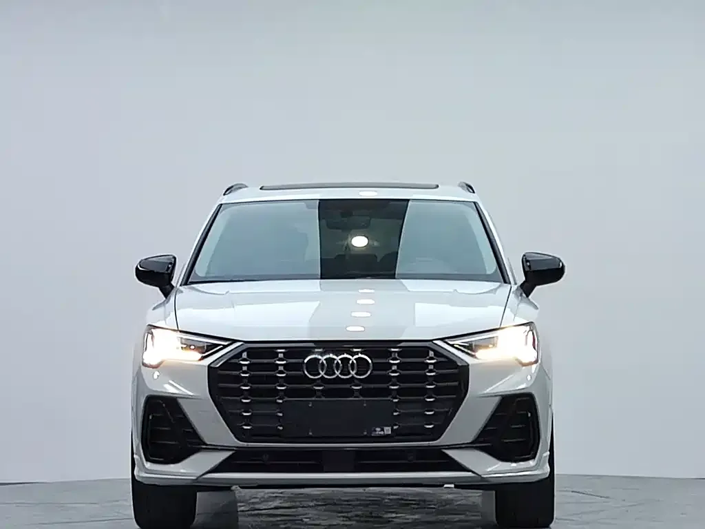 Audi Q3 — фото 2