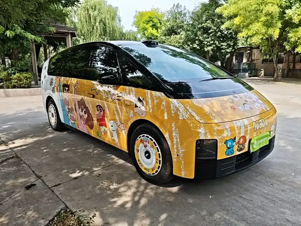 Li Auto MEGA — фото 4
