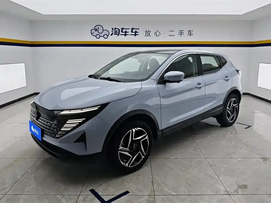 Nissan Qashqai — фото 1
