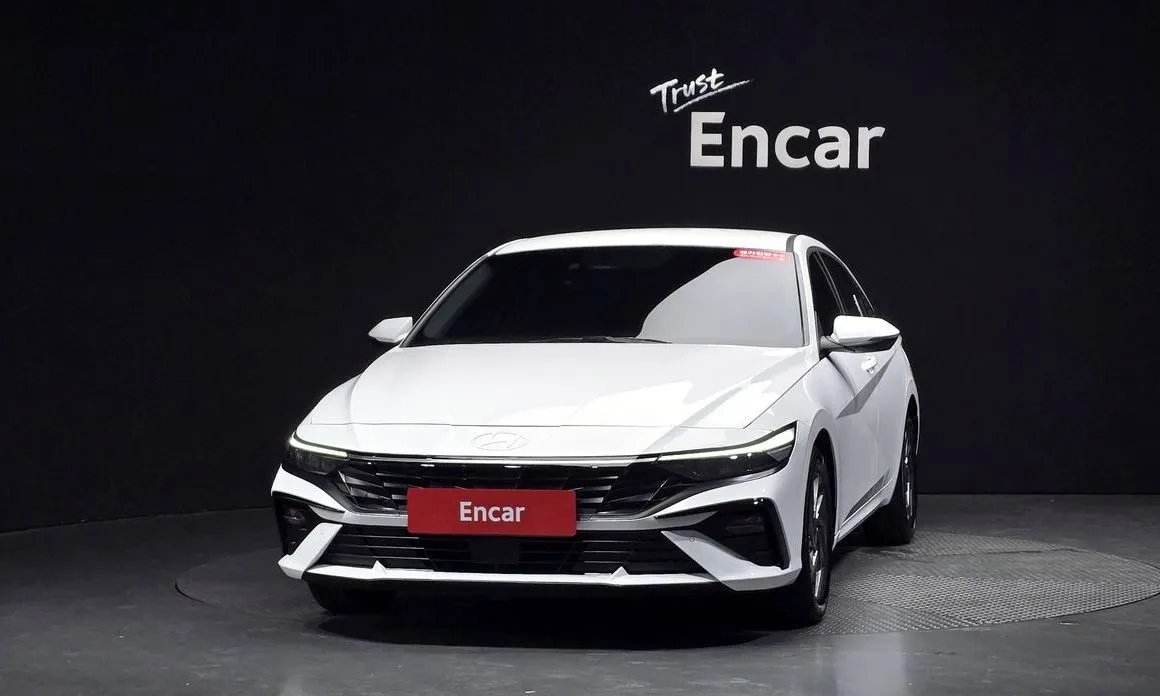 Hyundai AVANTE — фото 2