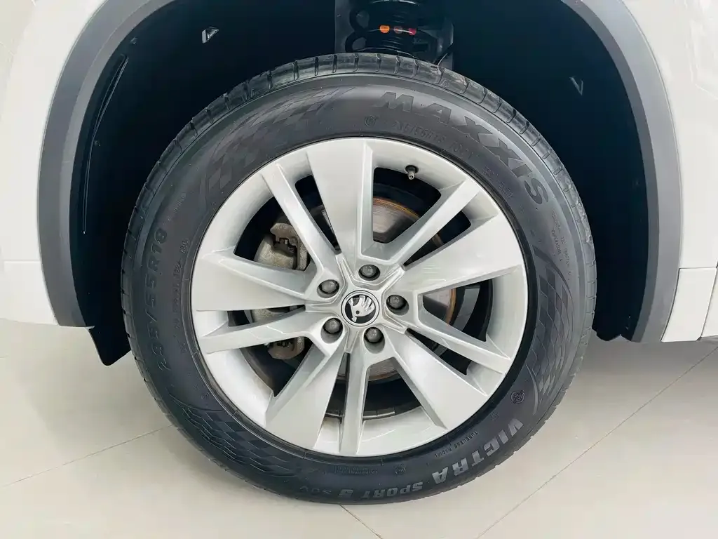 Skoda Kodiaq — фото 4