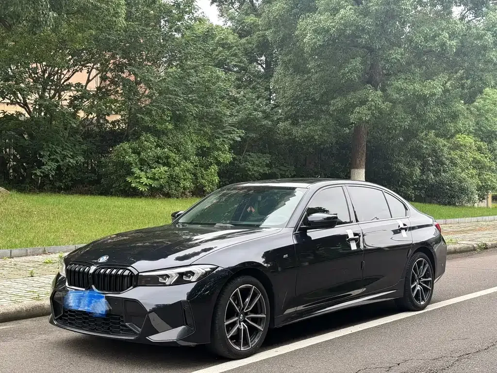 BMW 3 Series — фото 1