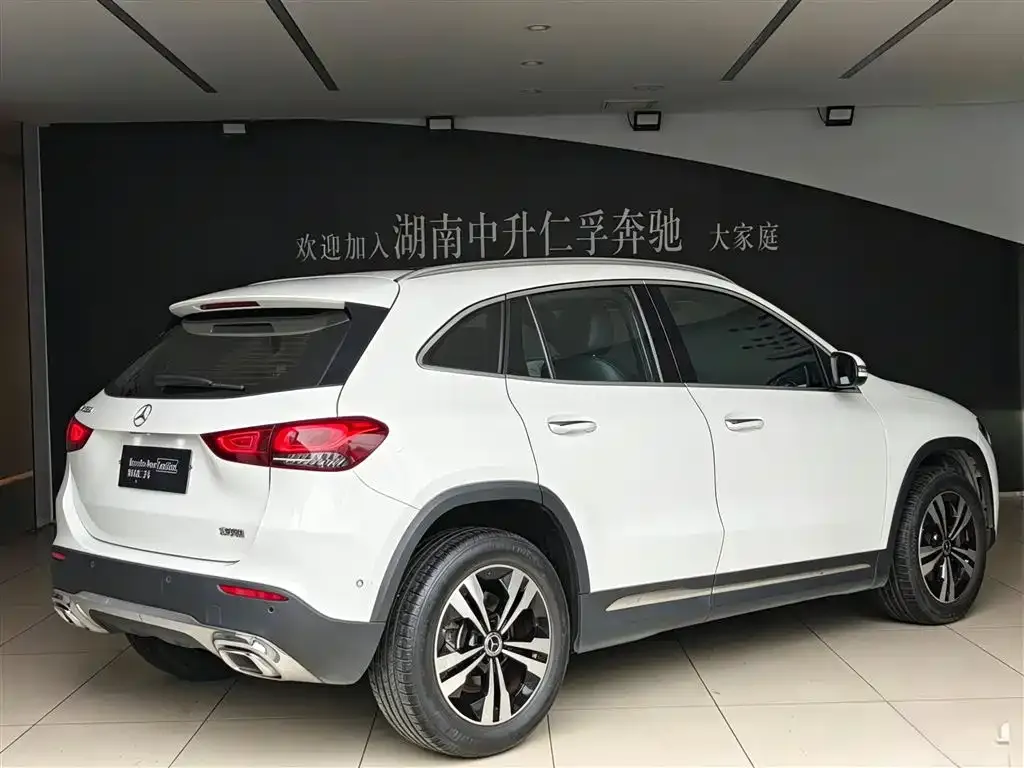 Mercedes-Benz GLA — фото 5
