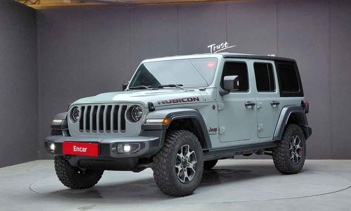 Jeep Wrangler — фото 1