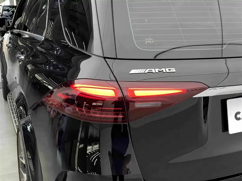 Mercedes-Benz GLE AMG — фото 10