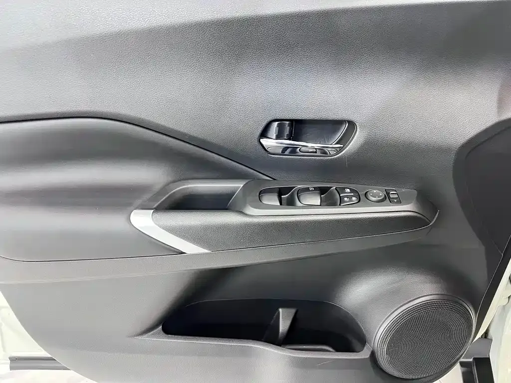 Nissan Kicks — фото 10