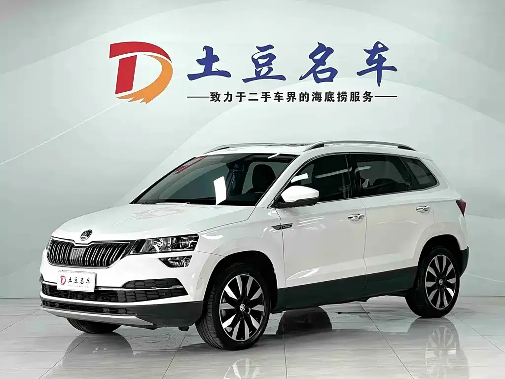 Skoda Karoq — фото 1