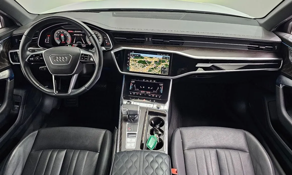 Audi A6 — фото 8