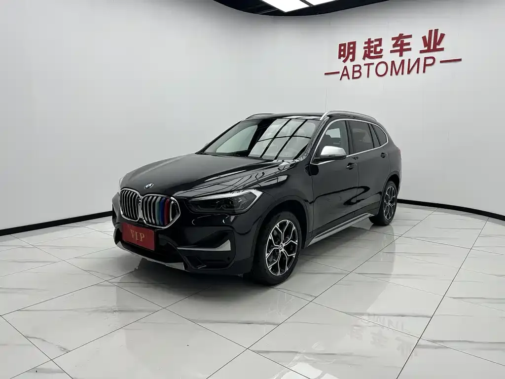 BMW X1 — фото 9