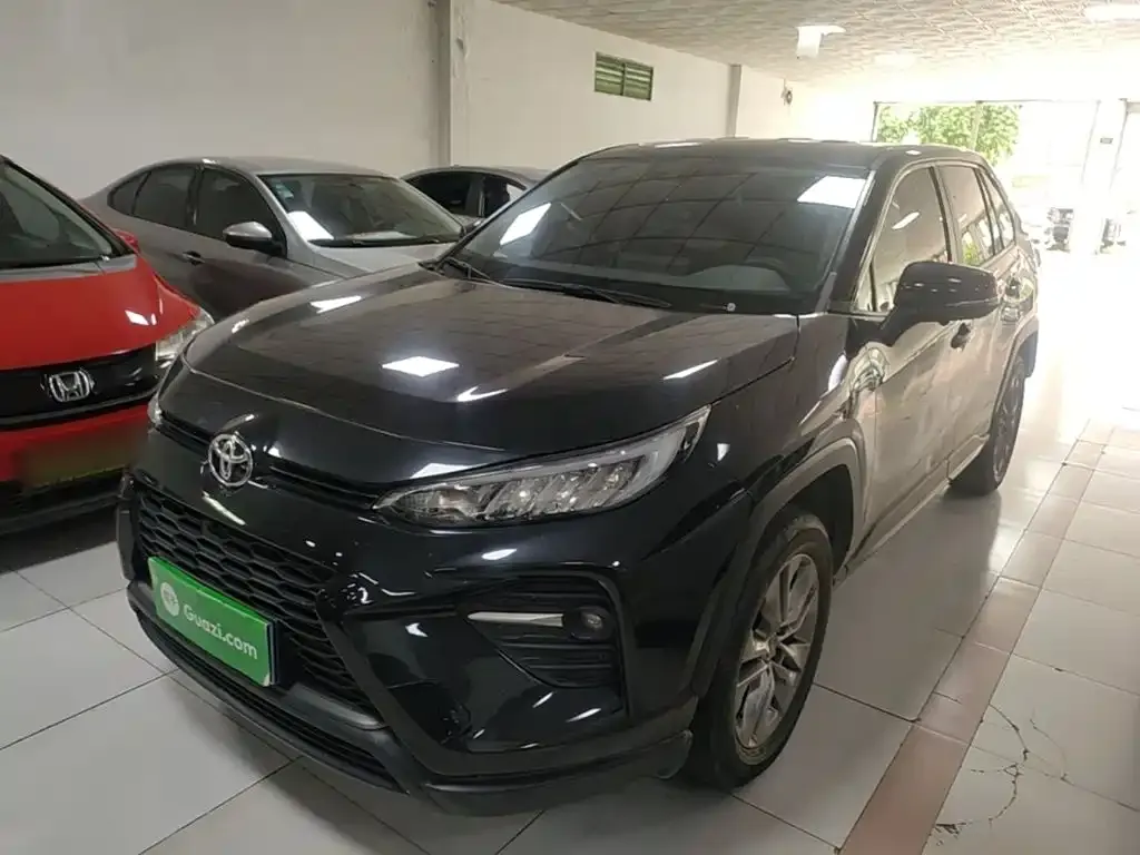Toyota Wildlander — фото 1