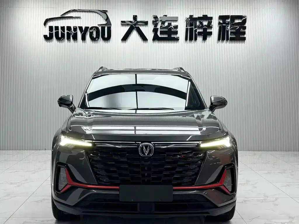 Changan CS35PLUS — фото 8