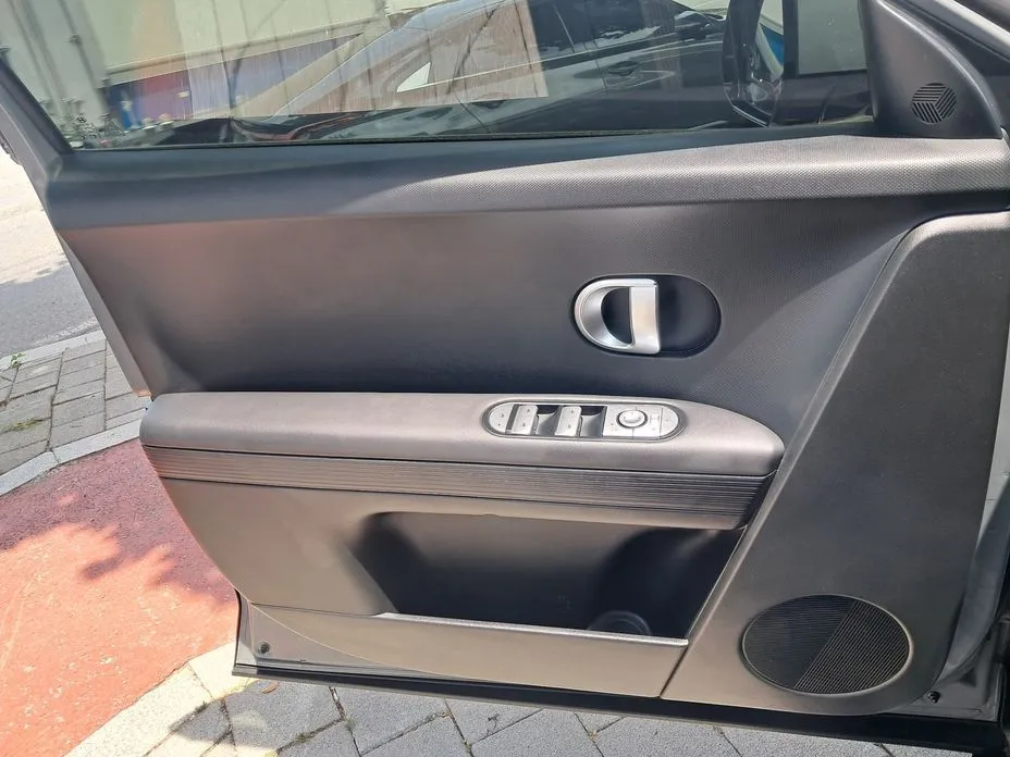 Hyundai Ioniq5 — фото 4