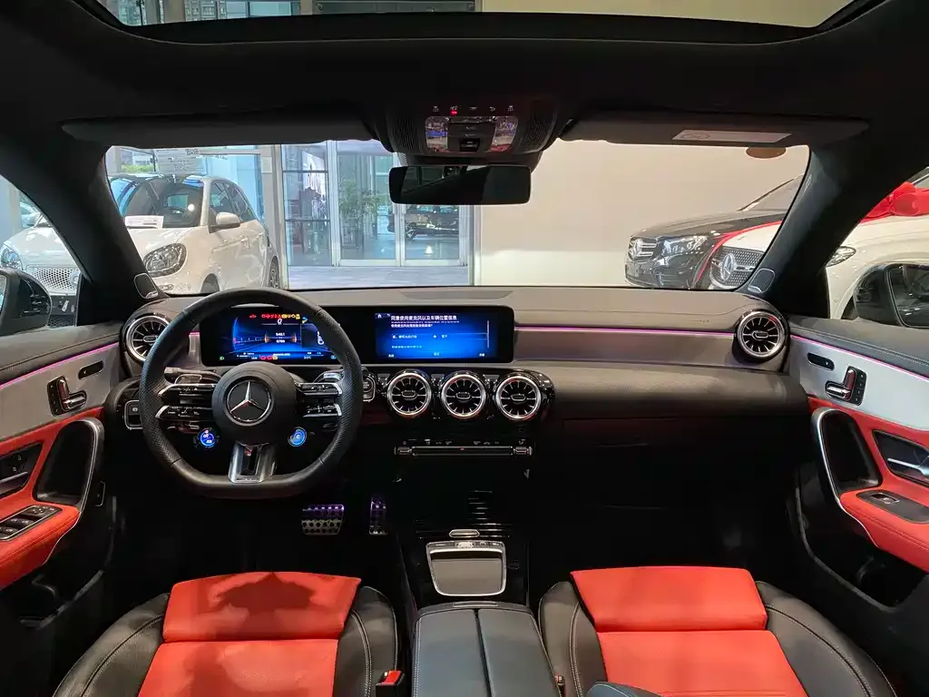 Mercedes-Benz CLA AMG — фото 4