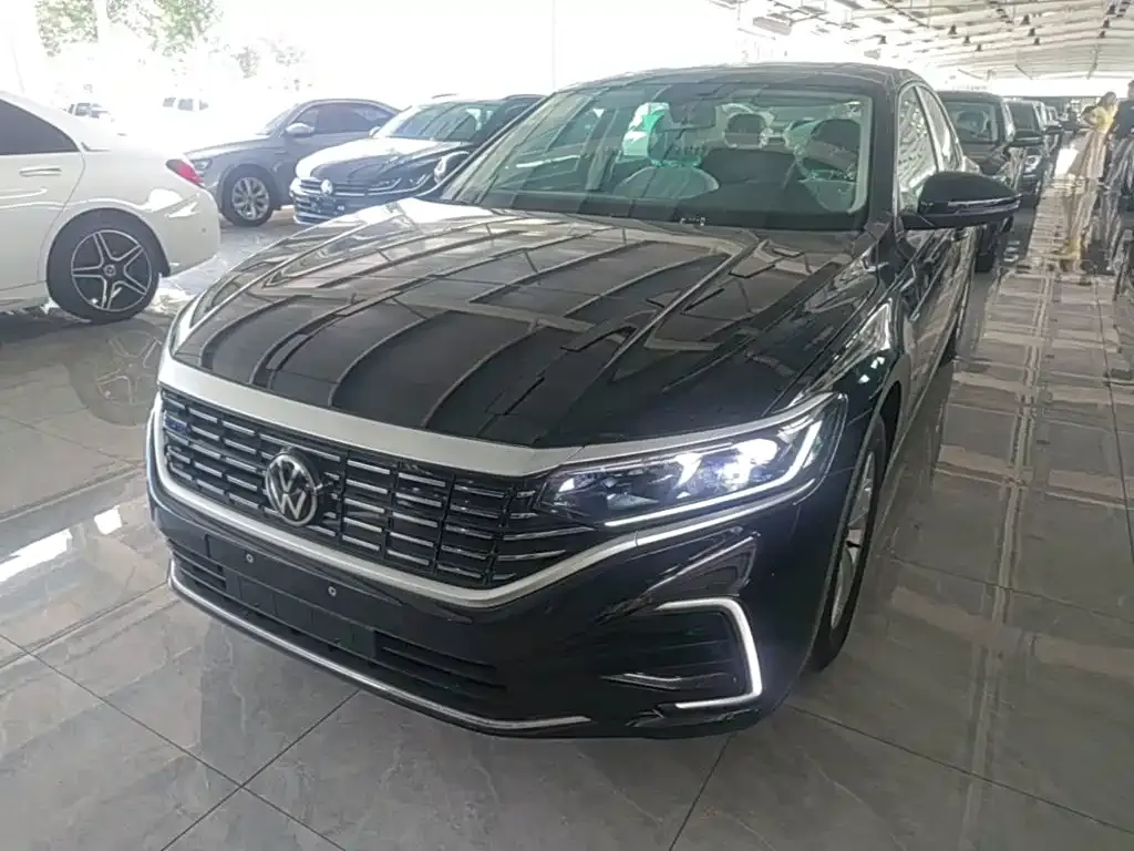 Volkswagen 帕萨特插电混动 — фото 1