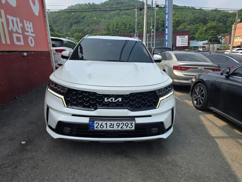 Kia Sorento — фото 1