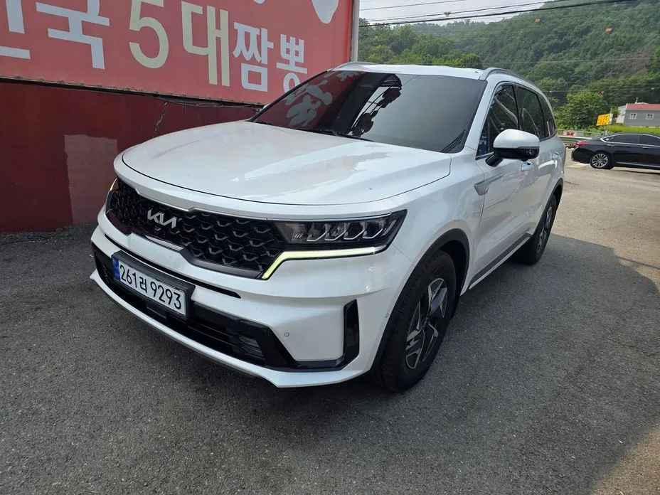 Kia Sorento — фото 8