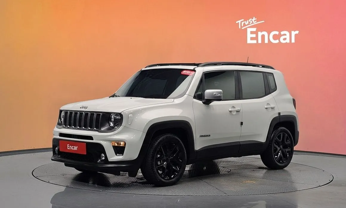 Jeep Renegade — фото 1