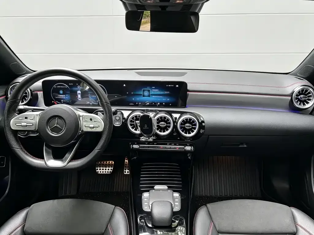 Mercedes-Benz CLA (Import) — фото 3