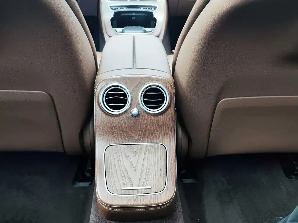 Mercedes-Benz E-Class New Energy — фото 3