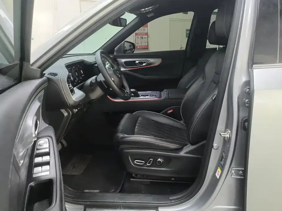 GAC Motor Trumpchi GS8 — фото 8