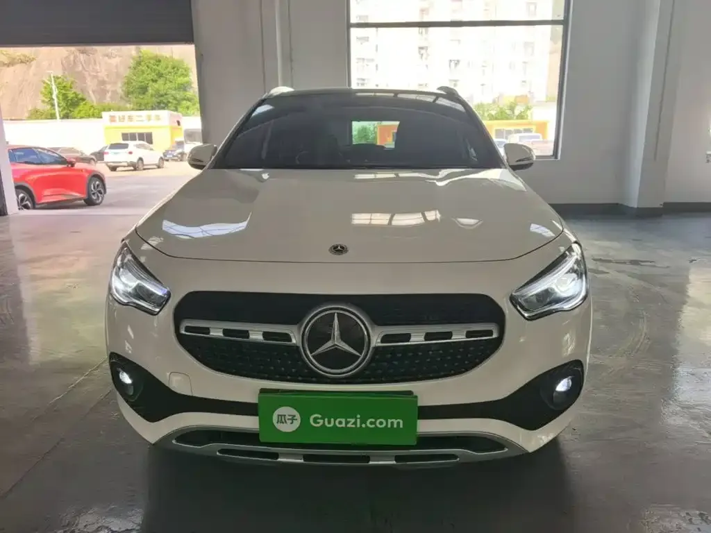 Mercedes-Benz GLA — фото 6