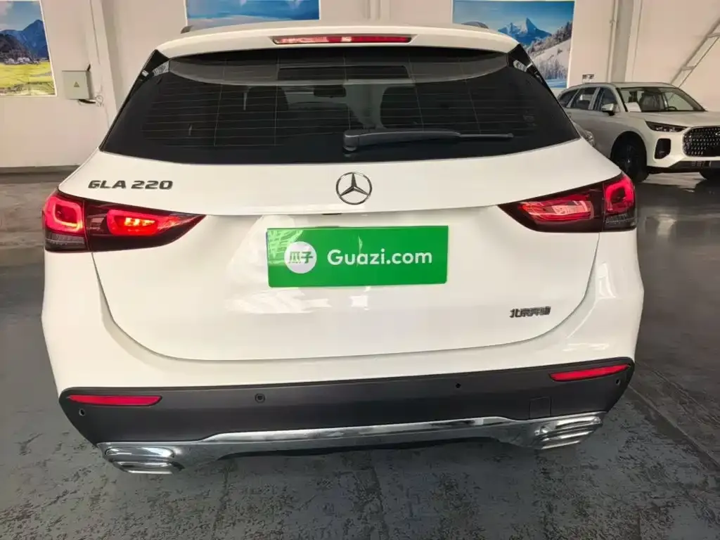 Mercedes-Benz GLA — фото 10