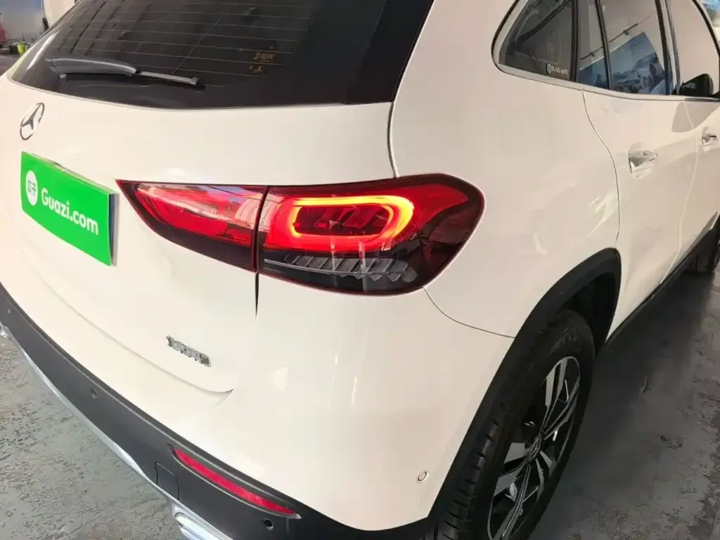 Mercedes-Benz GLA — фото 7