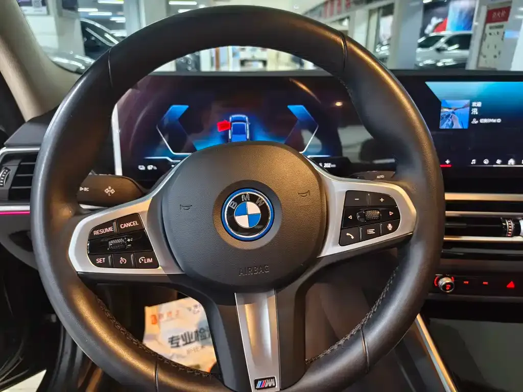 BMW i3 — фото 2
