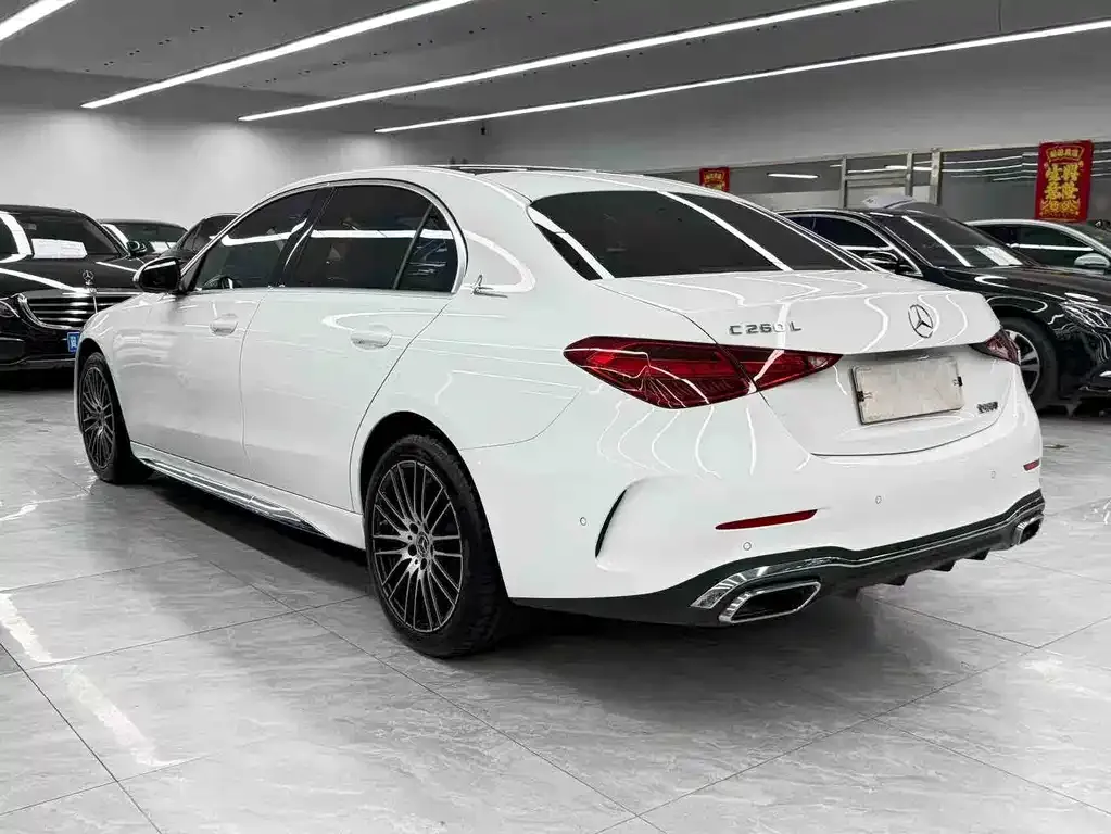 Mercedes-Benz C-Class — фото 7