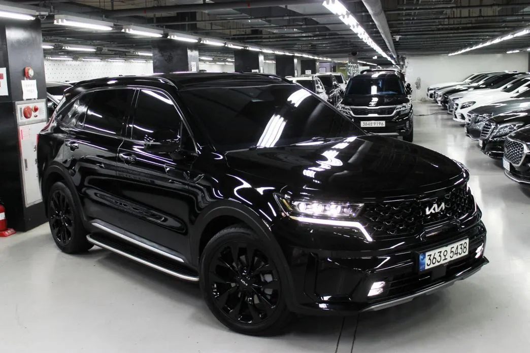 Kia Sorento — фото 1