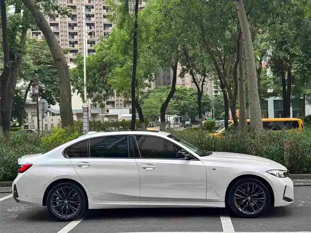 BMW 3 Series — фото 8