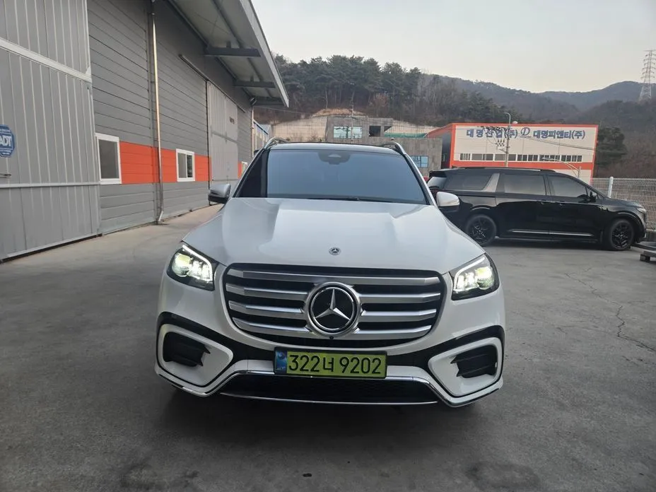 Mercedes-Benz GLS-Class — фото 1