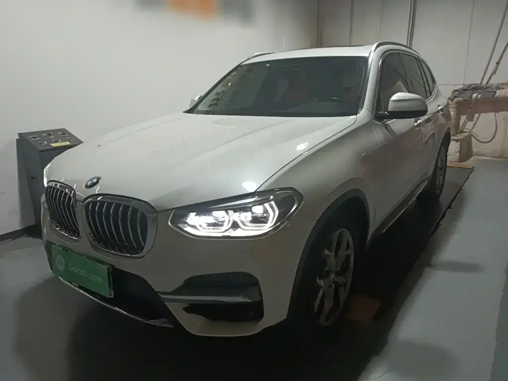 BMW X3 — фото 2