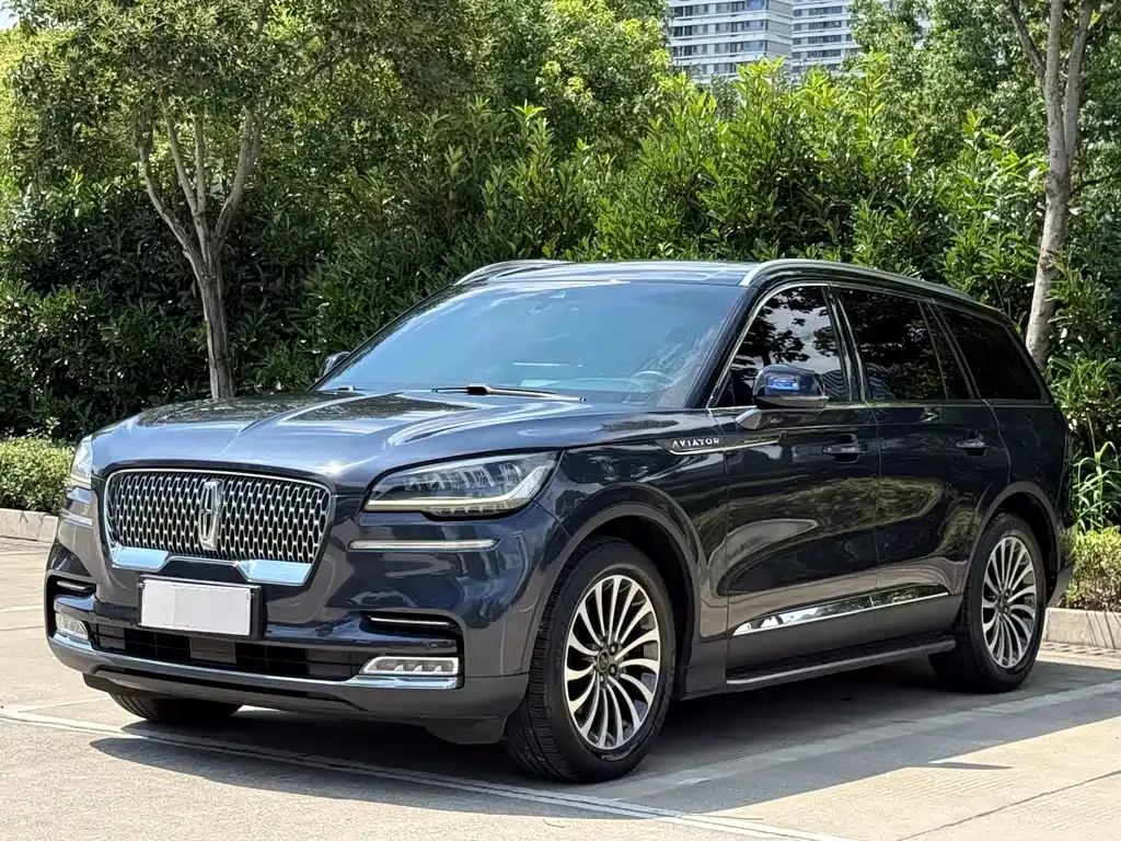 Lincoln Aviator — фото 1
