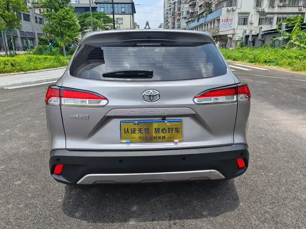 Toyota Corolla Cross — фото 10