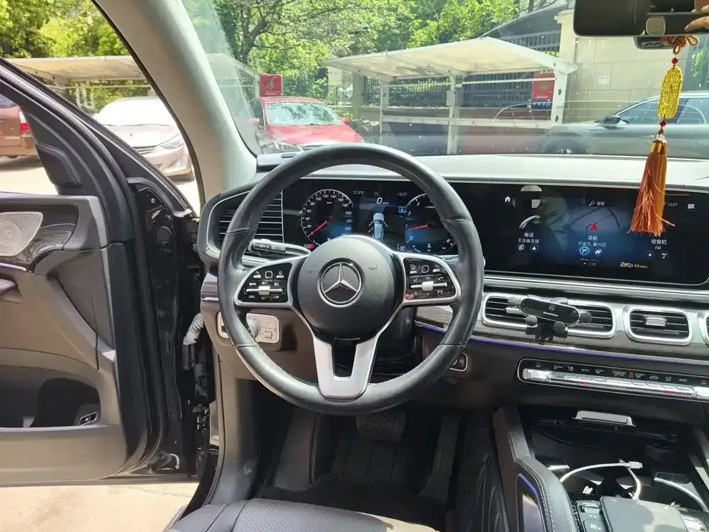 Mercedes-Benz GLE (Import) — фото 3