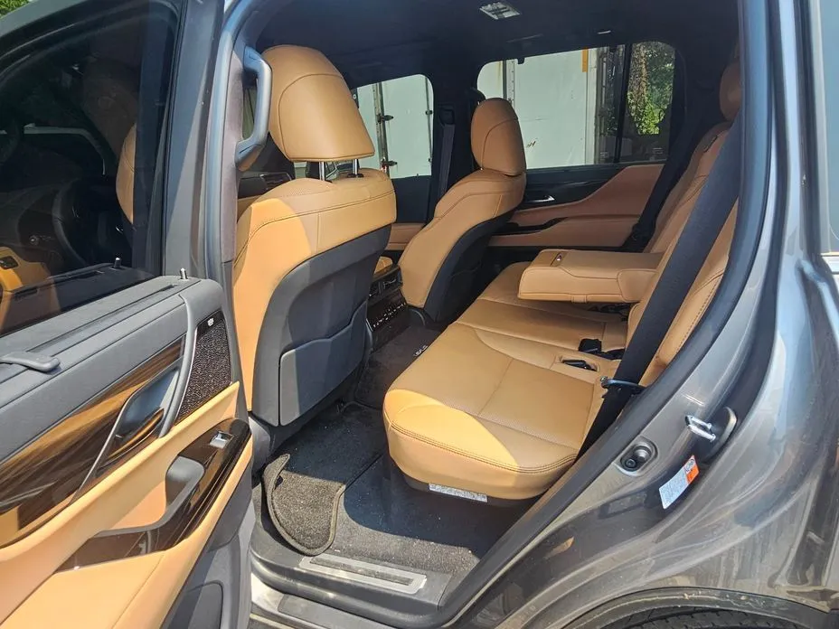 Lexus LX — фото 6