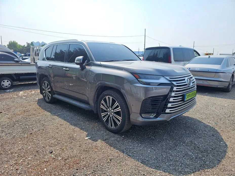 Lexus LX — фото 4